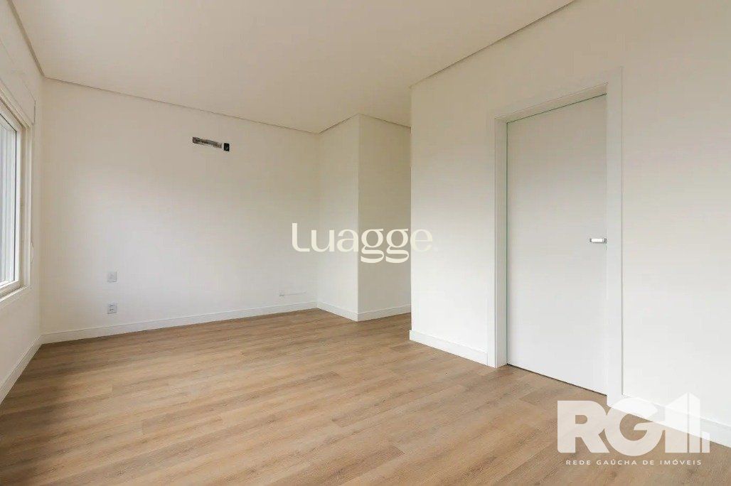 Casa de Condomínio à venda com 3 quartos, 223m² - Foto 29