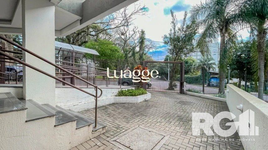 Apartamento à venda com 2 quartos, 72m² - Foto 4