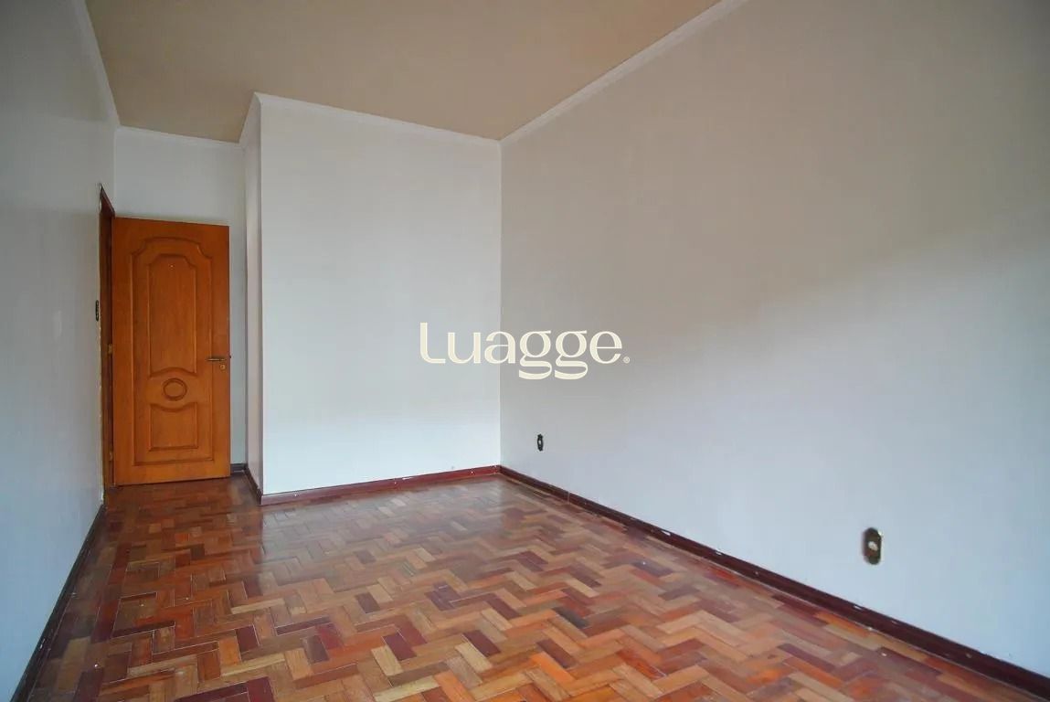 Casa, 4 quartos, à venda, 300 m², Passo da Areia - Porto Alegre — foto 2