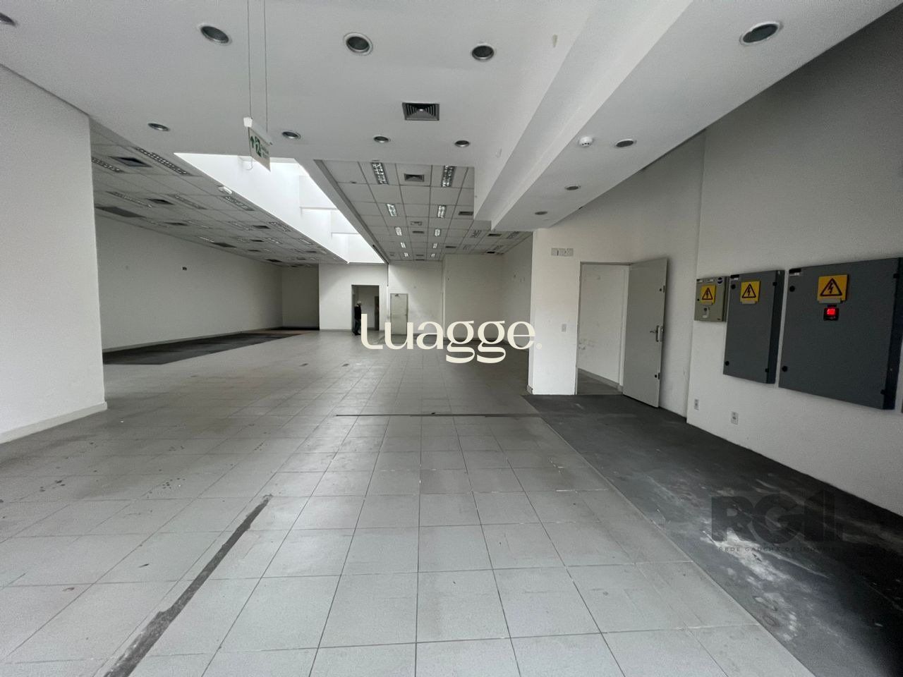 Loja-Salão à venda, 449m² - Foto 2
