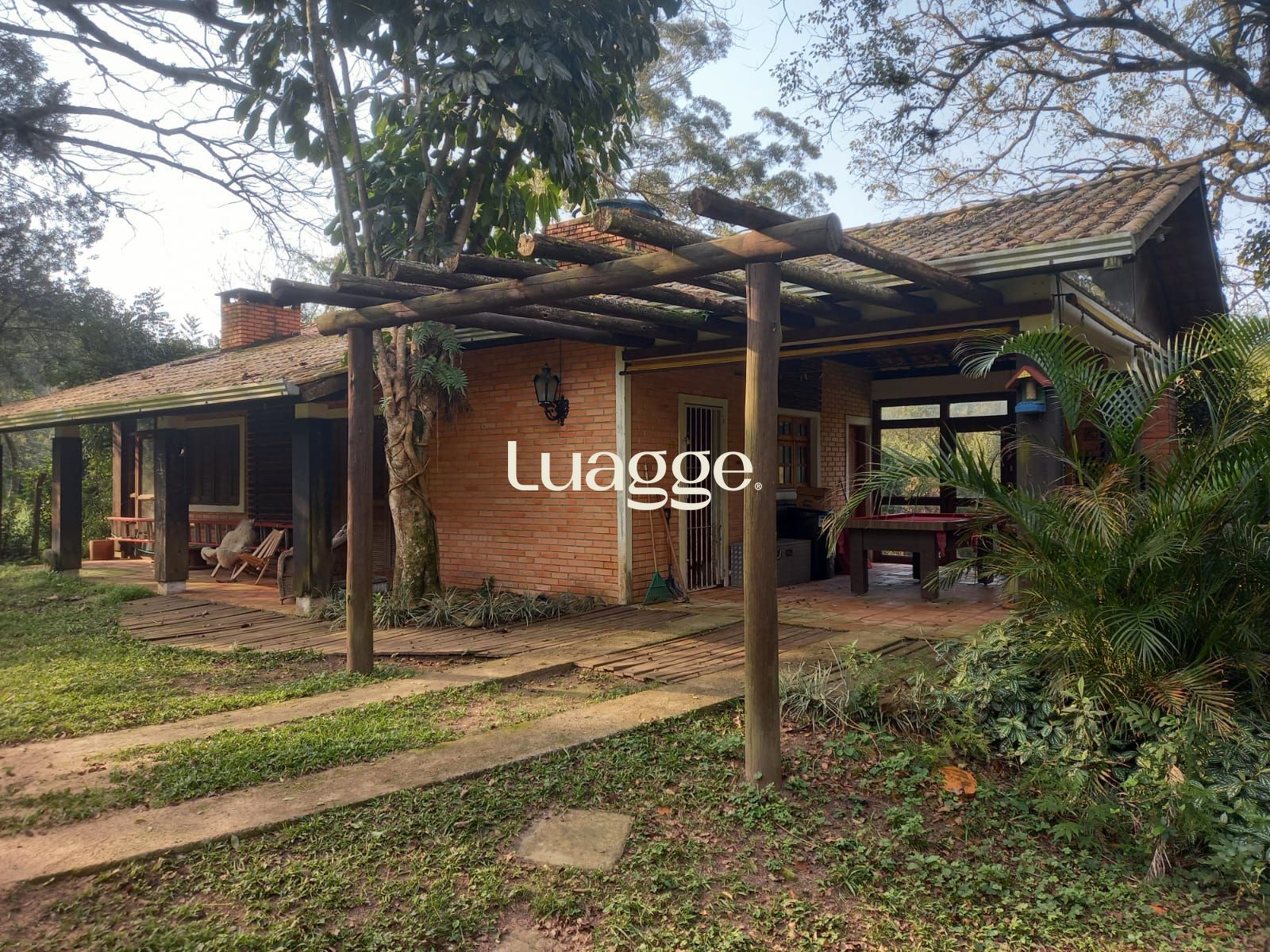 Sítio à venda com 2 quartos, 151m² - Foto 1