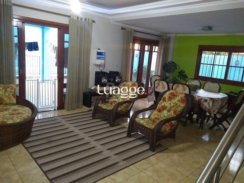 Casa à venda com 5 quartos, 702m² - Foto 2