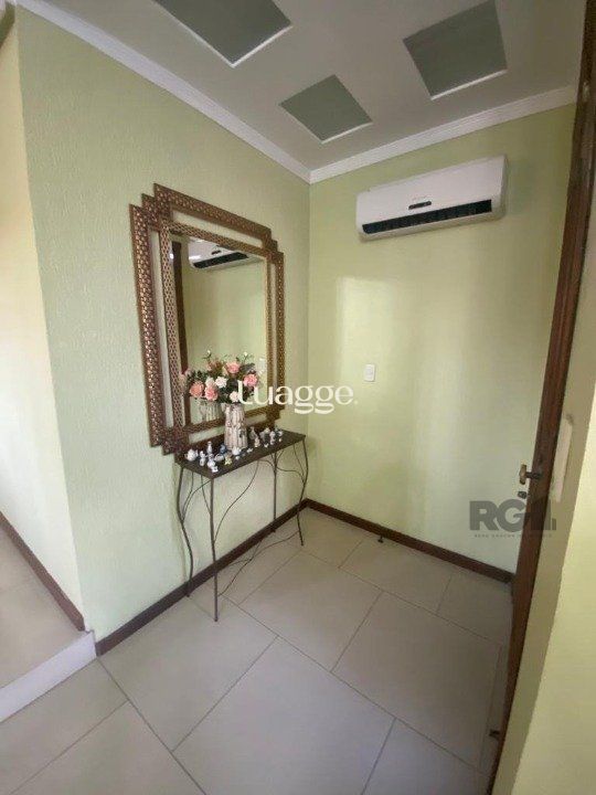 Sobrado à venda com 5 quartos, 526m² - Foto 2