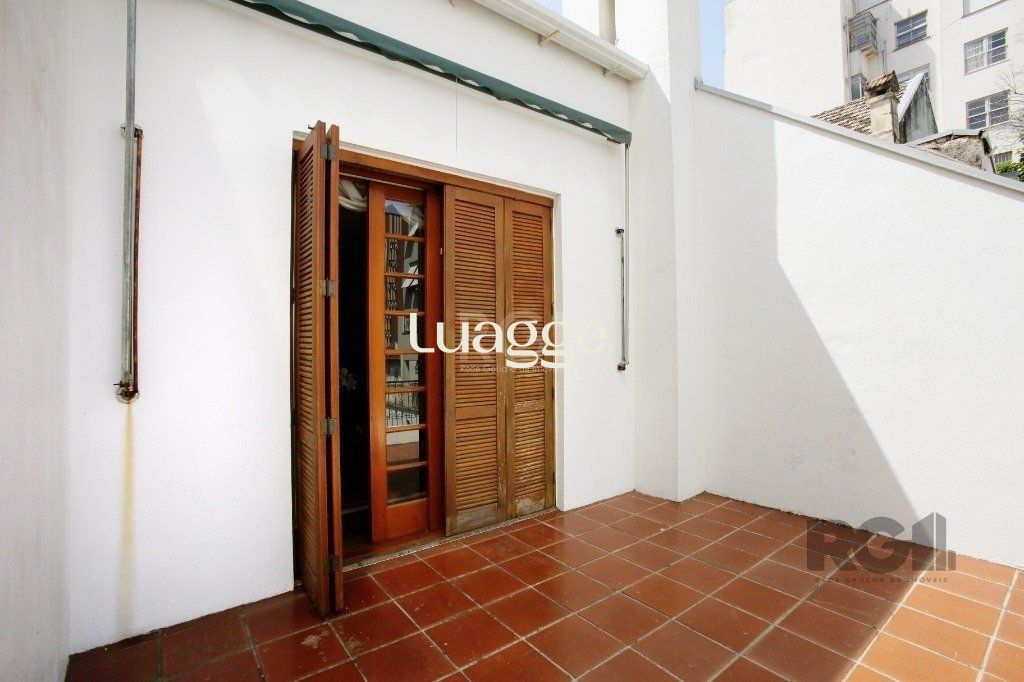 Casa à venda com 3 quartos, 241m² - Foto 31