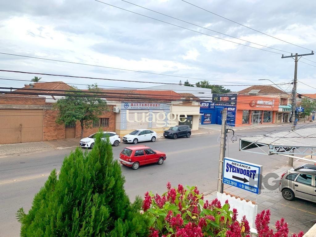 Apartamento à venda com 3 quartos, 132m² - Foto 2