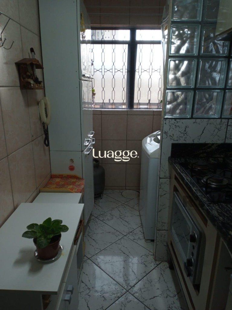 Apartamento à venda com 2 quartos, 46m² - Foto 15