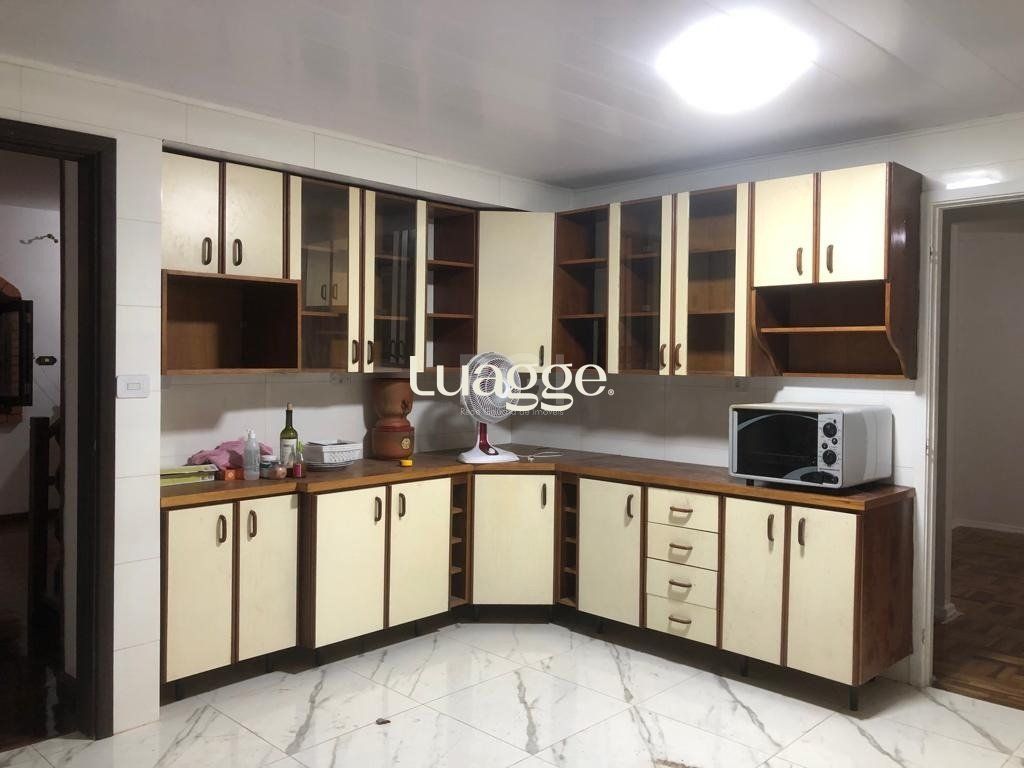 Casa à venda com 3 quartos, 328m² - Foto 11