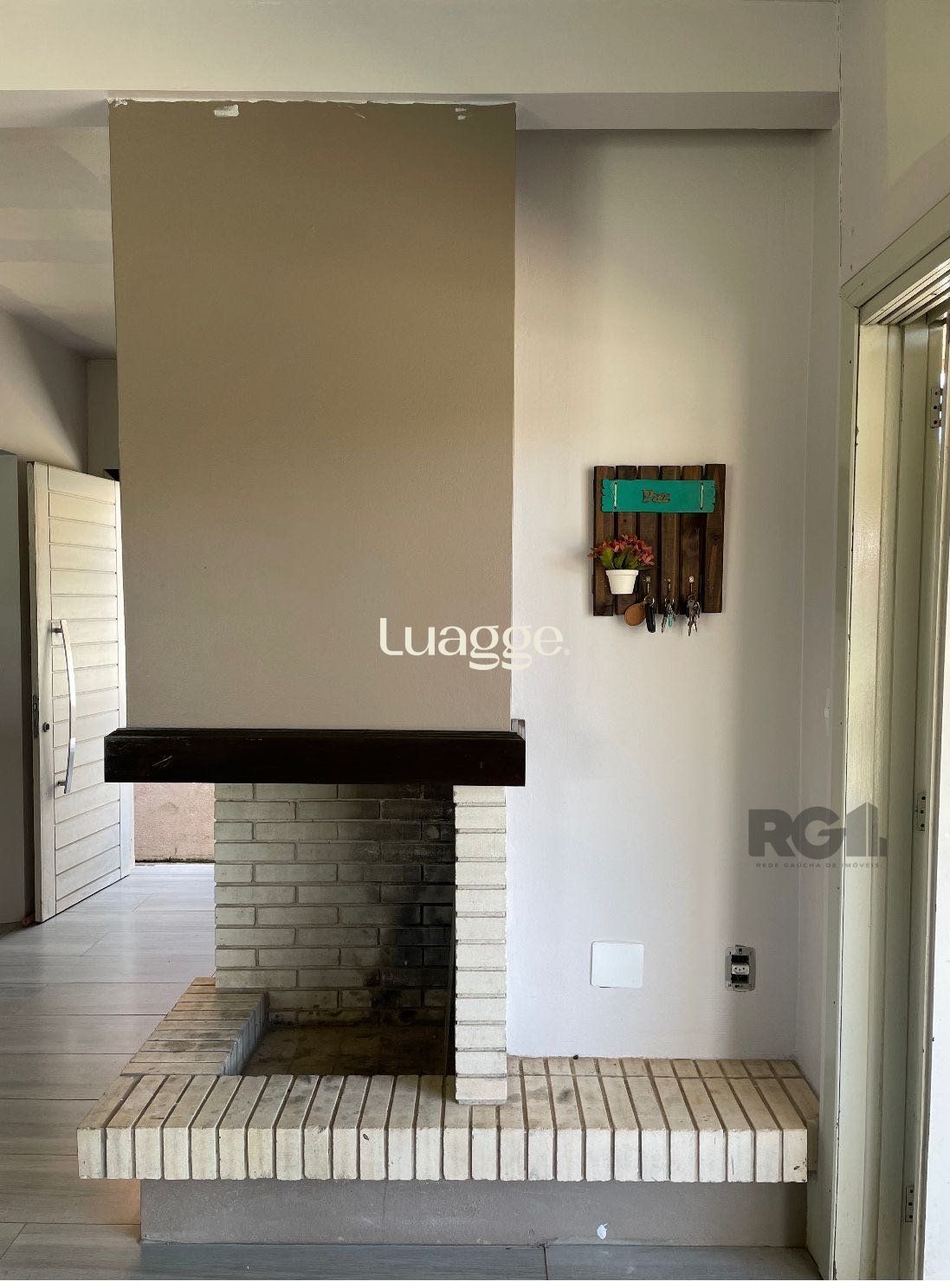 Casa à venda com 6 quartos, 334m² - Foto 3