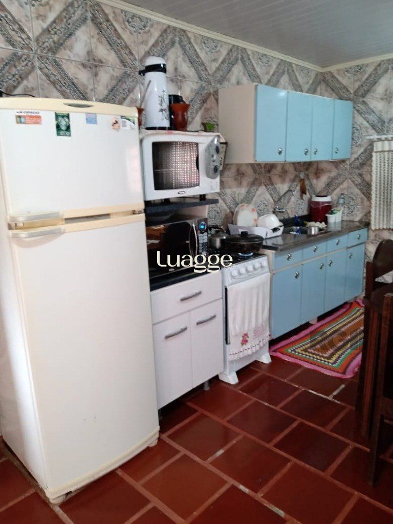 Casa à venda com 2 quartos, 82m² - Foto 11