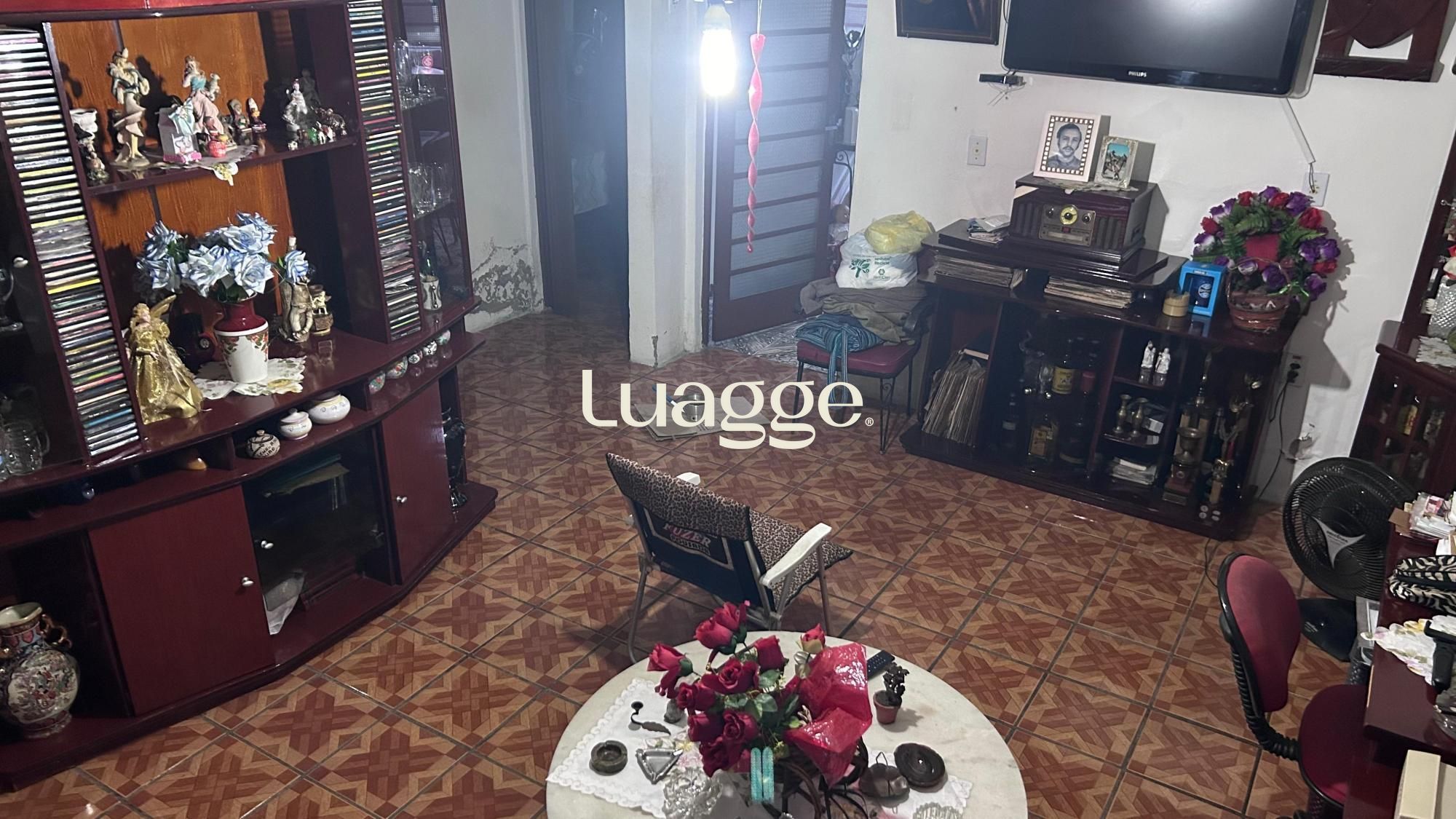 Casa à venda com 2 quartos, 250m² - Foto 15