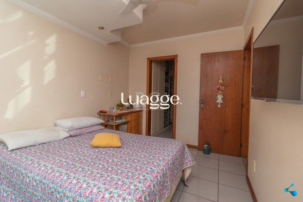Casa à venda com 3 quartos, 274m² - Foto 23