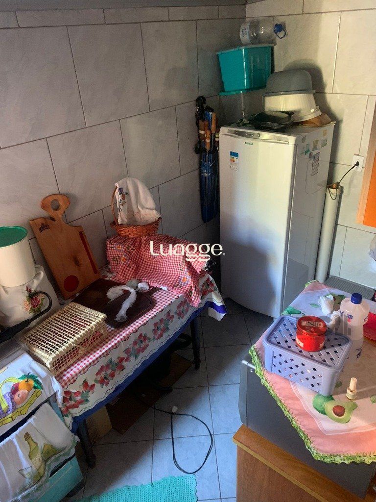 Casa à venda com 4 quartos, 203m² - Foto 13
