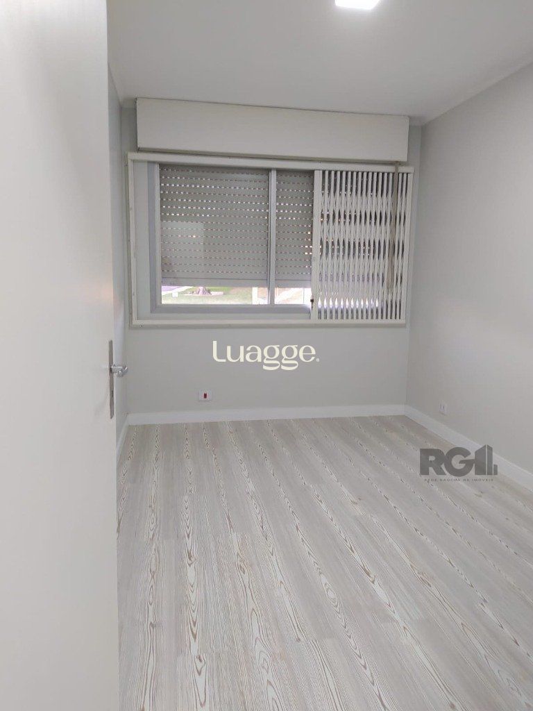 Apartamento à venda com 2 quartos, 77m² - Foto 4