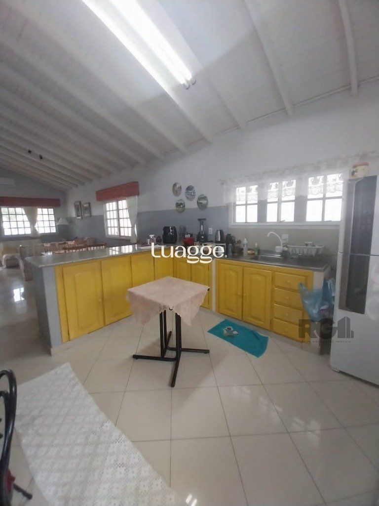 Casa à venda com 2 quartos, 207m² - Foto 23