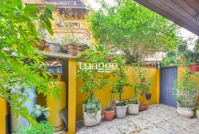 Casa à venda com 3 quartos, 211m² - Foto 31