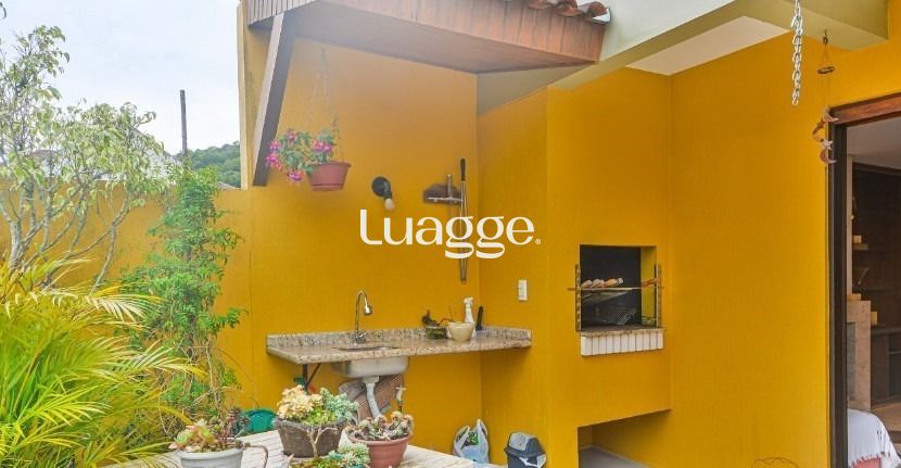 Casa à venda com 3 quartos, 211m² - Foto 30