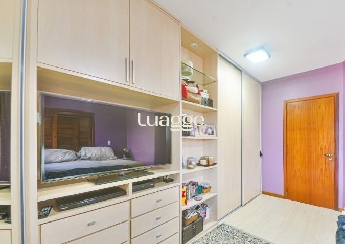 Casa à venda com 3 quartos, 211m² - Foto 24