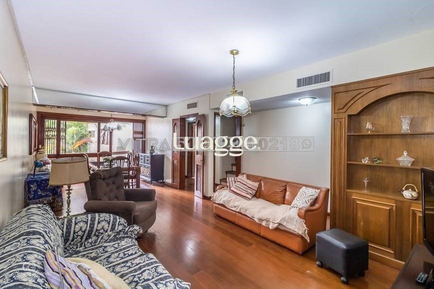 Cobertura à venda com 4 quartos, 246m² - Foto 1