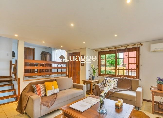 Casa à venda com 3 quartos, 211m² - Foto 6