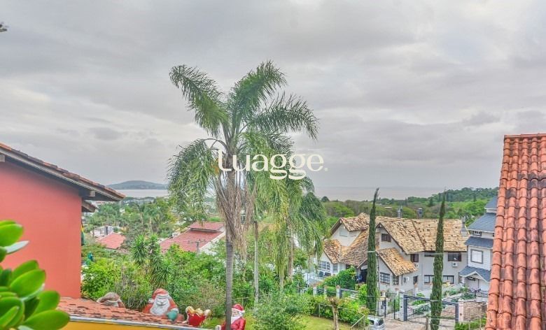 Casa à venda com 3 quartos, 211m² - Foto 33