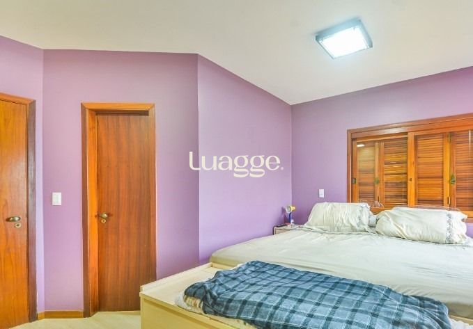 Casa à venda com 3 quartos, 211m² - Foto 22
