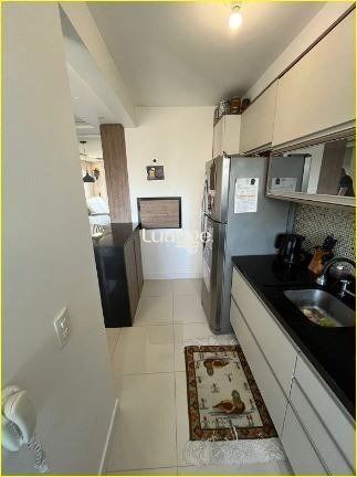 Apartamento à venda com 2 quartos, 55m² - Foto 11