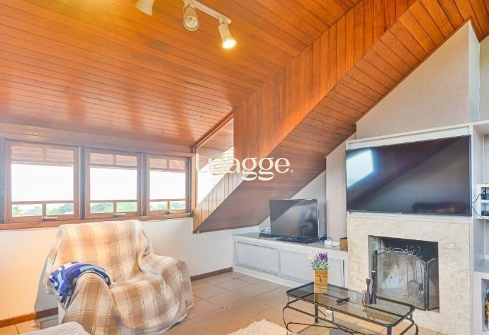 Casa à venda com 3 quartos, 211m² - Foto 18
