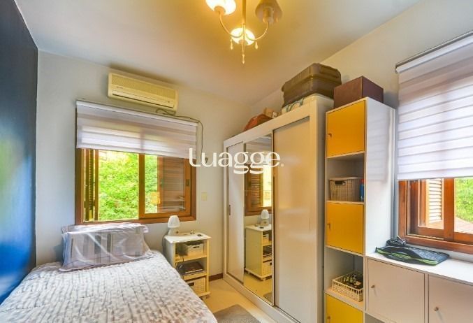 Casa à venda com 3 quartos, 211m² - Foto 20