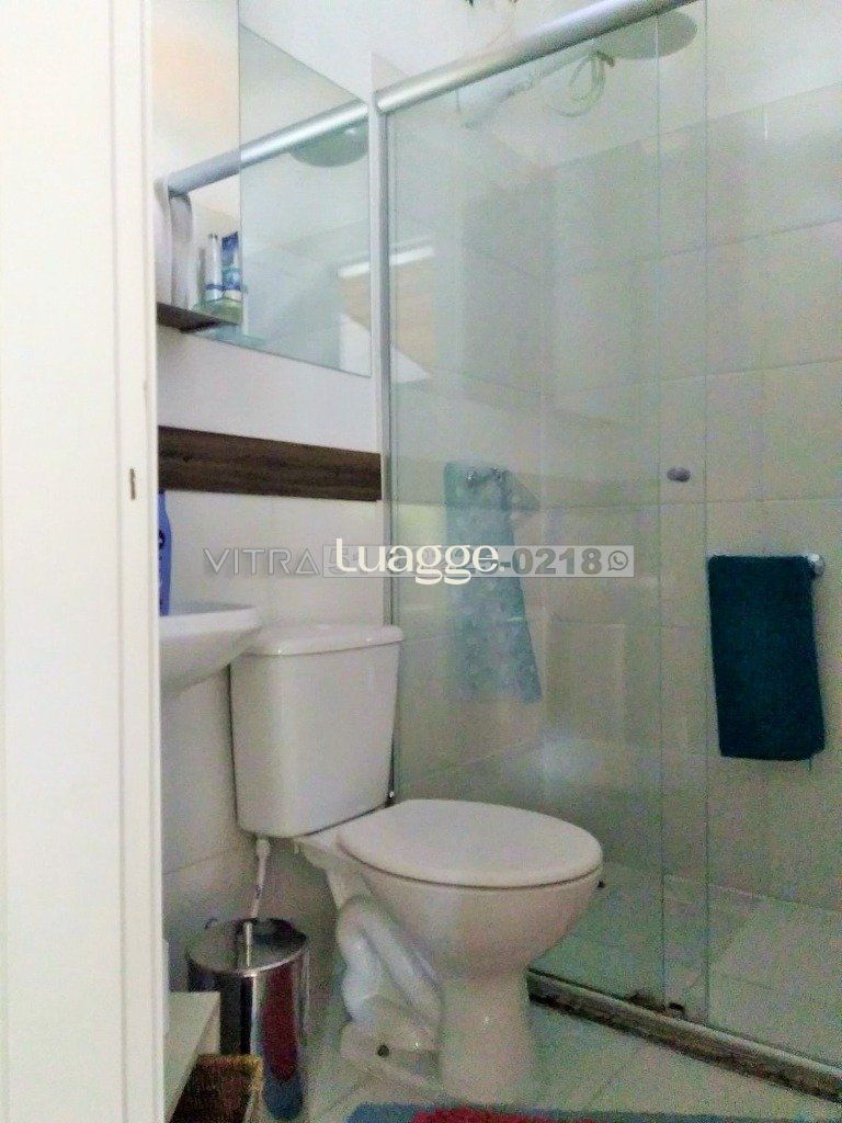 Casa à venda com 6 quartos, 212m² - Foto 28
