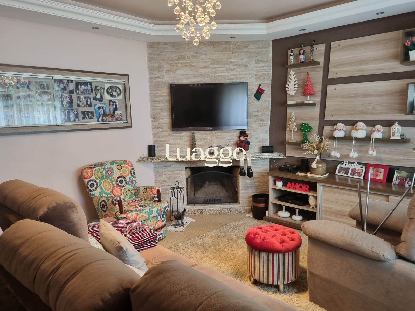 Casa à venda com 3 quartos, 162m² - Foto 7