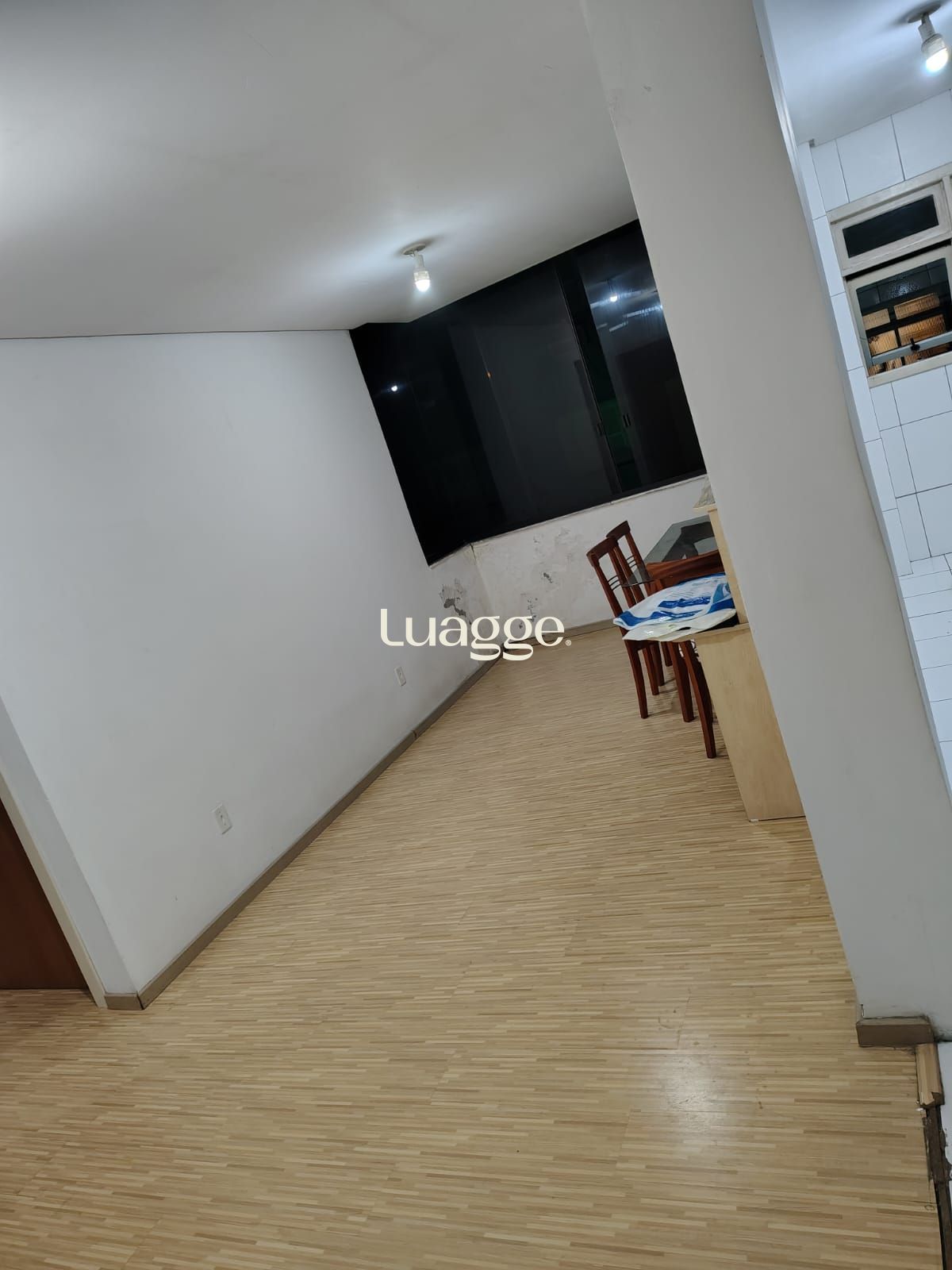 Apartamento à venda com 2 quartos, 60m² - Foto 13