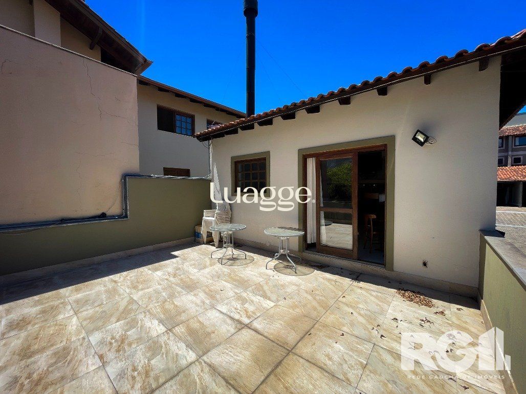 Casa de Condomínio à venda com 4 quartos, 322m² - Foto 39