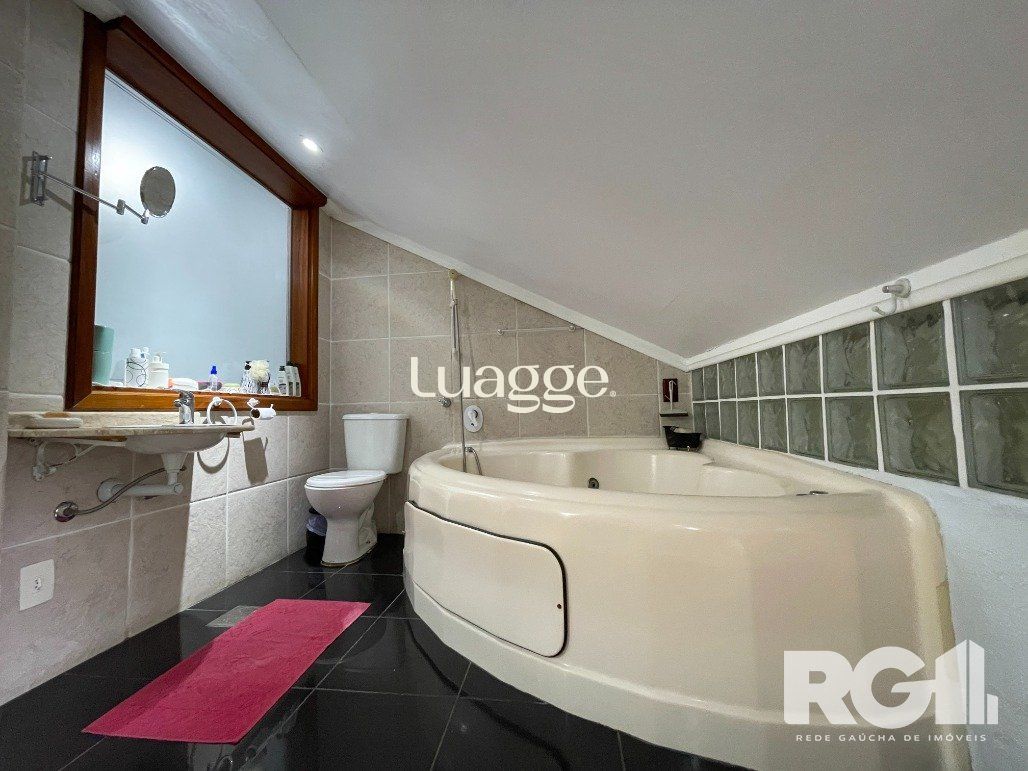 Casa de Condomínio à venda com 4 quartos, 322m² - Foto 30