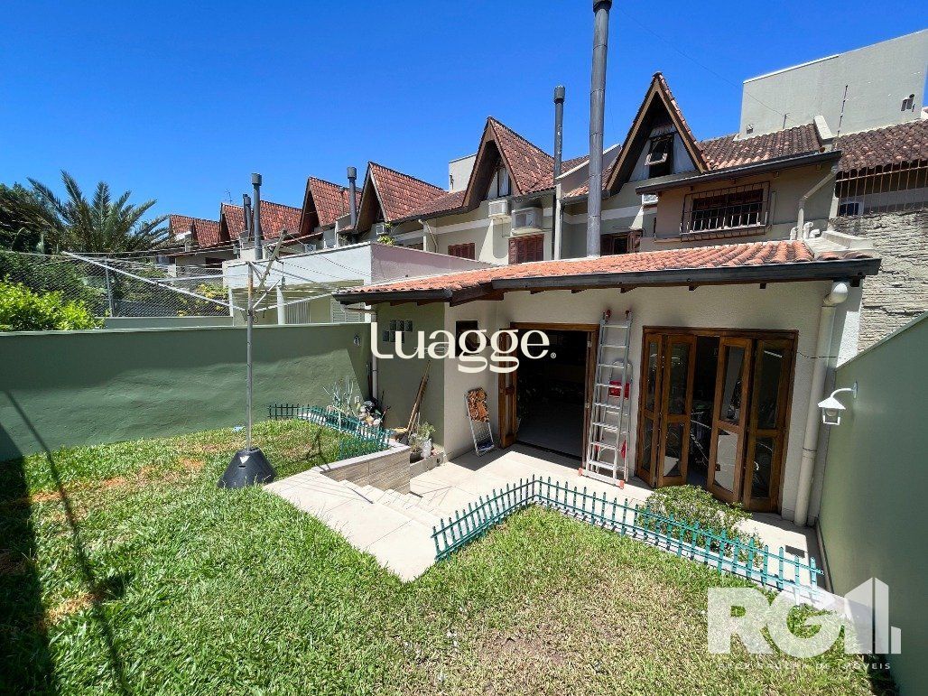 Casa de Condomínio à venda com 4 quartos, 322m² - Foto 20