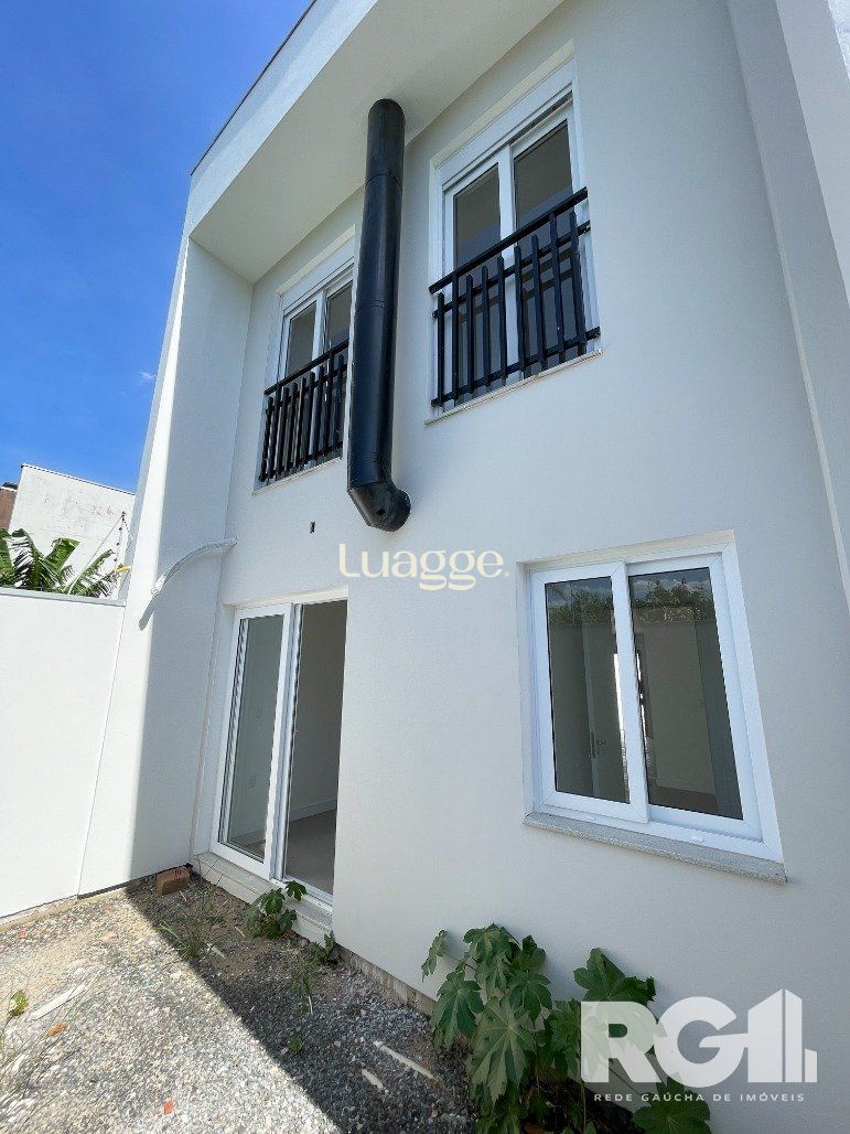Casa à venda com 3 quartos, 114m² - Foto 11