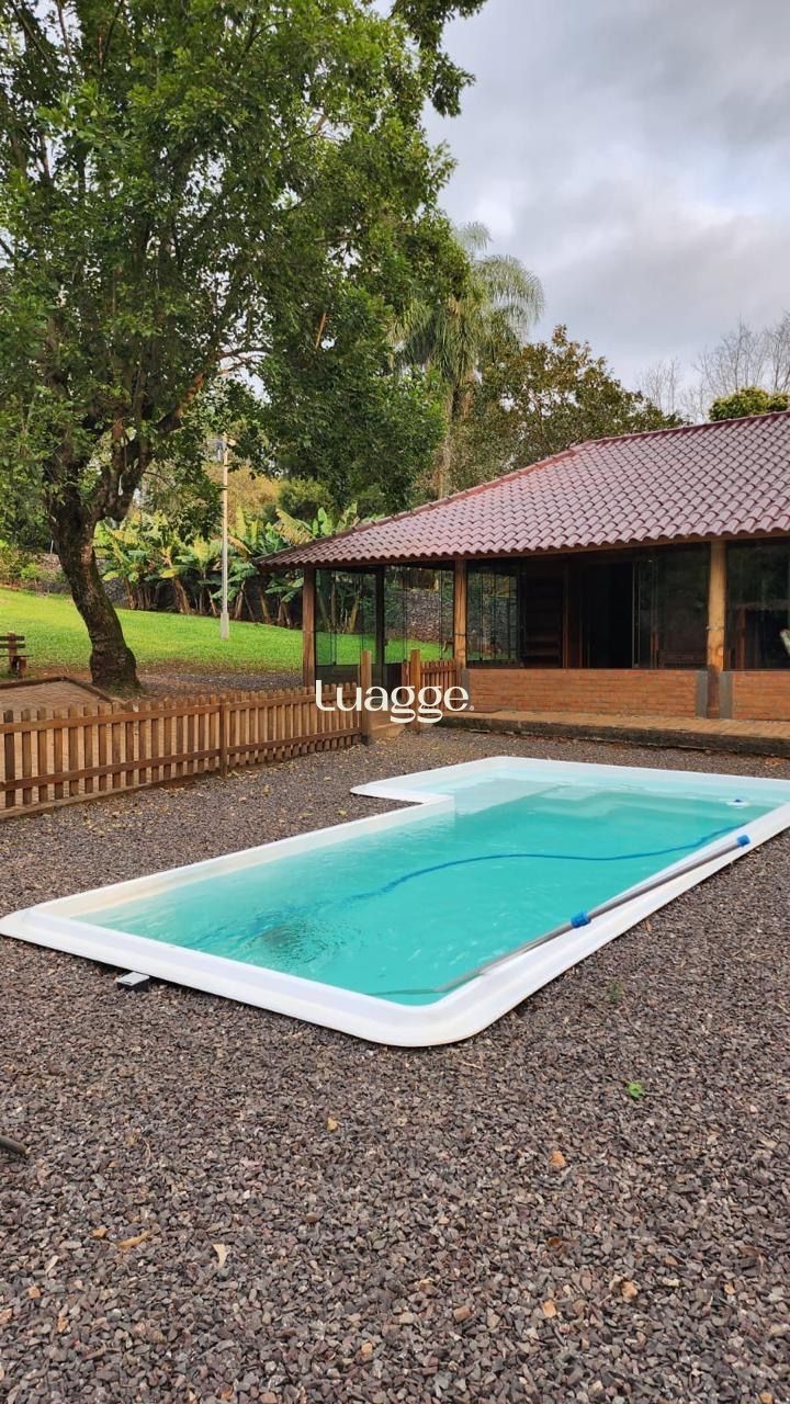 Casa, 2 quartos, 83 m² - Foto 1