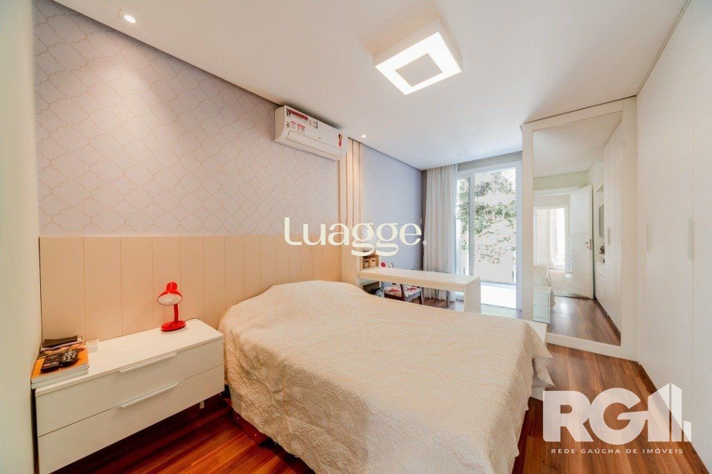 Casa de Condomínio à venda com 4 quartos, 237m² - Foto 13