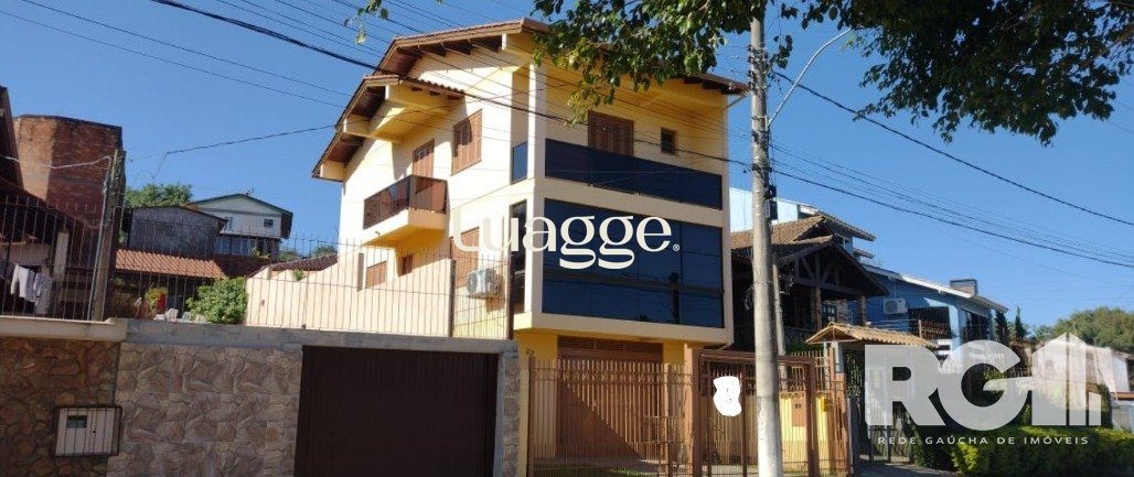 Casa à venda com 2 quartos, 212m² - Foto 1