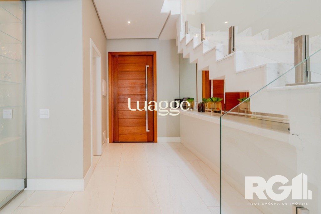 Casa de Condomínio à venda com 4 quartos, 237m² - Foto 3