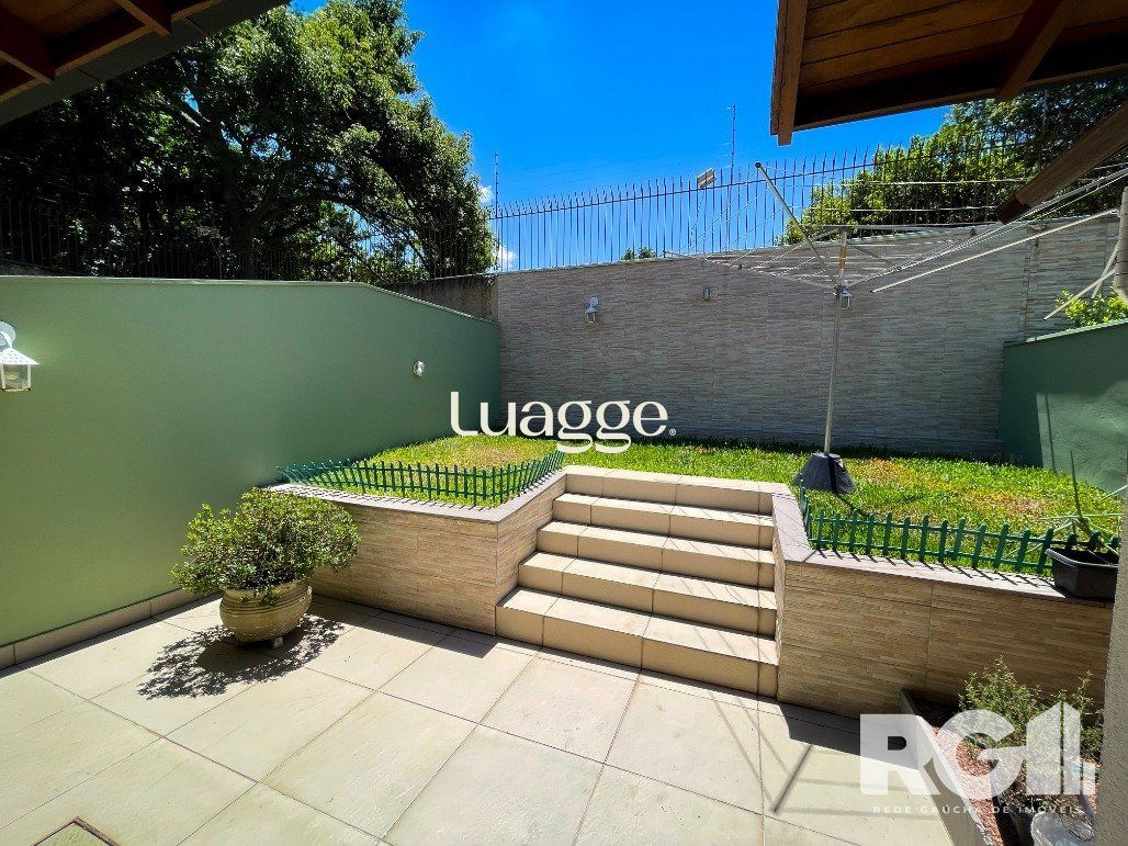 Casa de Condomínio à venda com 4 quartos, 322m² - Foto 19