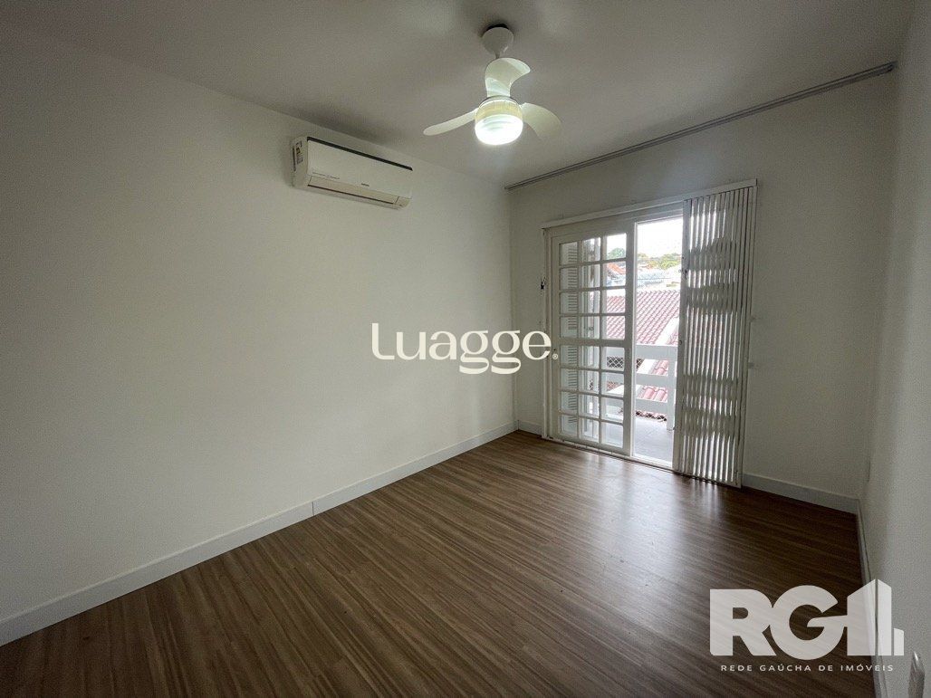 Casa à venda com 4 quartos, 261m² - Foto 16