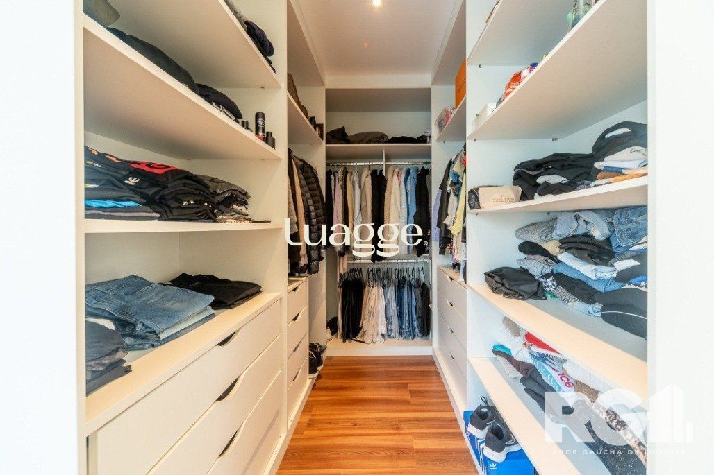 Casa de Condomínio à venda com 4 quartos, 237m² - Foto 12
