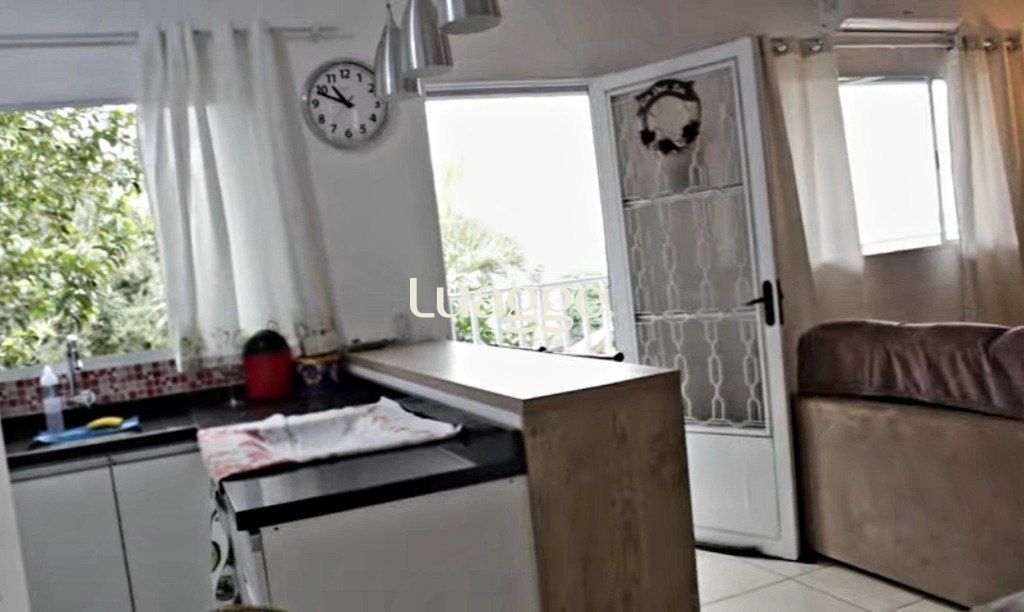 Casa à venda com 5 quartos, 301m² - Foto 24