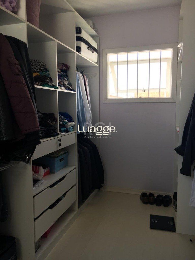 Casa à venda com 5 quartos, 243m² - Foto 19