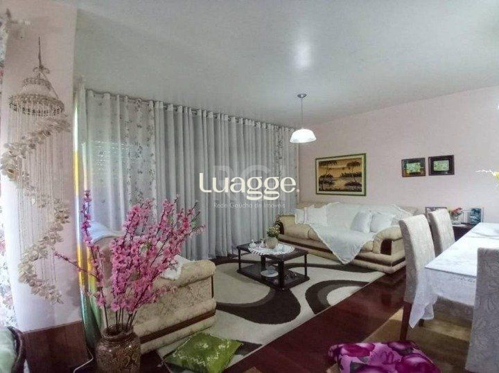 Casa à venda com 4 quartos, 190m² - Foto 2
