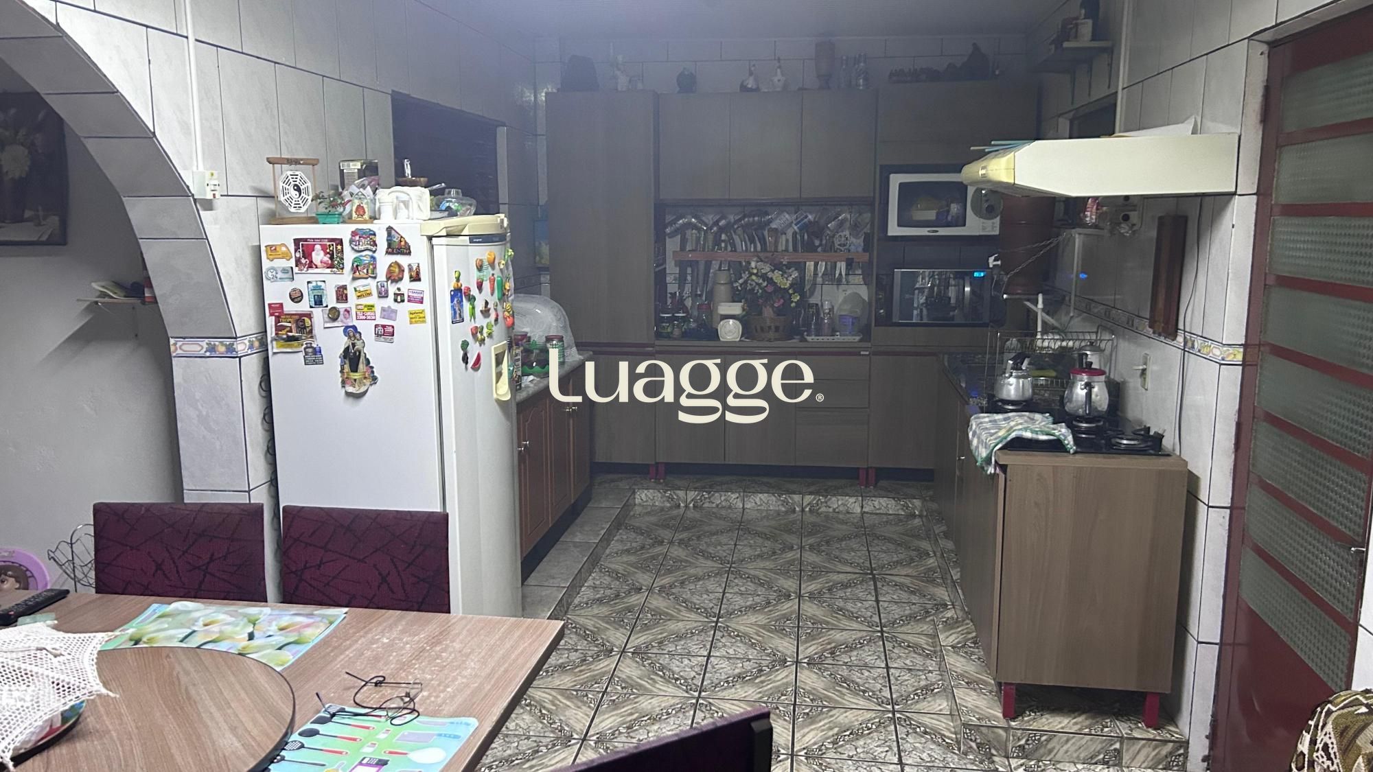 Casa à venda com 2 quartos, 250m² - Foto 9