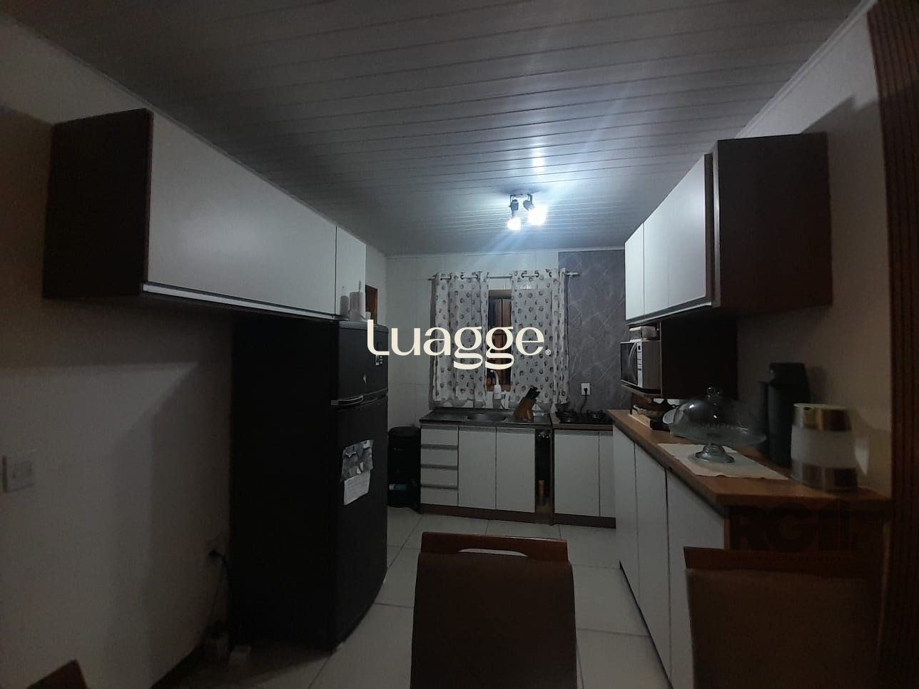 Casa à venda com 3 quartos, 119m² - Foto 2