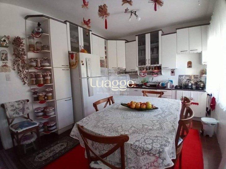Casa à venda com 4 quartos, 190m² - Foto 5