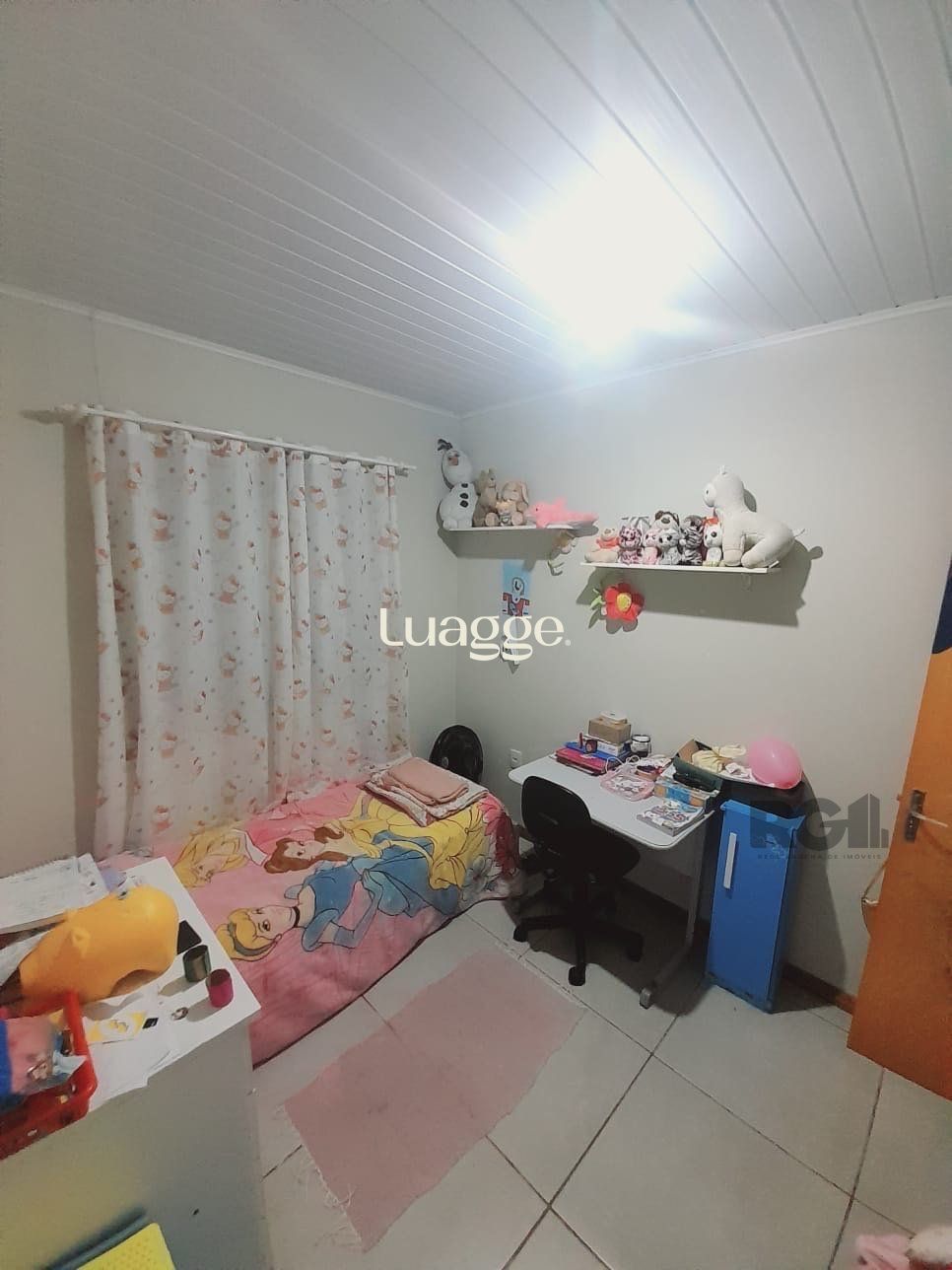 Casa à venda com 3 quartos, 119m² - Foto 8