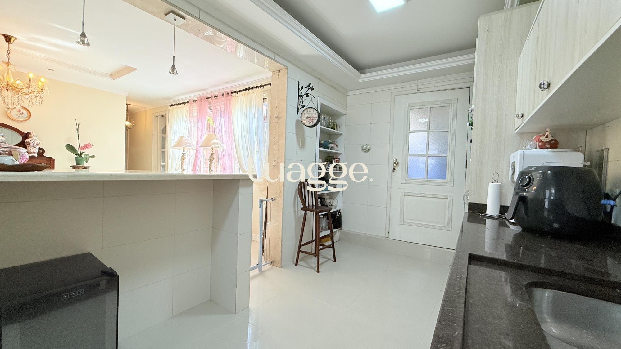Casa à venda com 3 quartos, 279m² - Foto 35